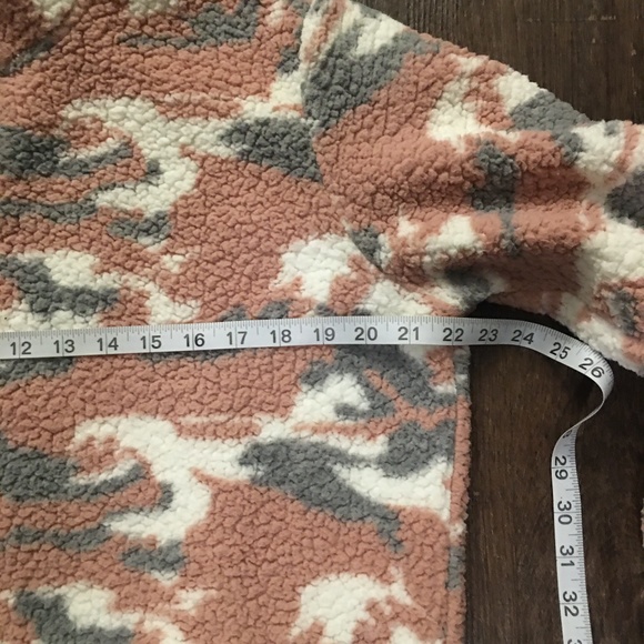 fleece 1/4 zip sweater with pockets - Picture 4 of 5